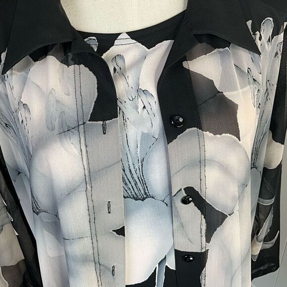 Vintage Clara S Womens Size Medium 2 Piece Tank & Jacket Black Floral Flowy - Picture 2 of 15